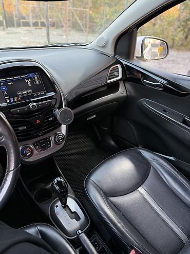 shevrolet spark: Chevrolet Spark: 2020 г., 1 л, Вариатор, Бензин, Хэтчбэк — 8