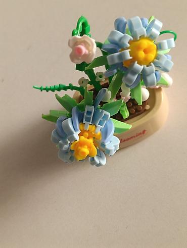 ящик для клубника: Мини-композиция “Bloomint” из конструкторных деталей — настольный — 4
