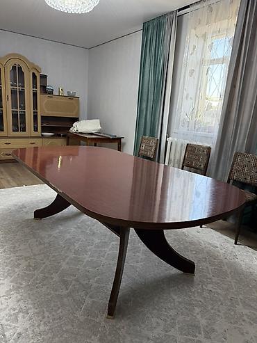 study table: Продам стол в хорошем состоянии 
Длинна - 230см
Ширина - 115см — 2
