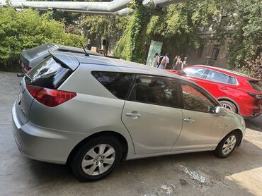 forester 2003: Toyota Caldina: 2003 г., 1.8 л, Автомат, Бензин