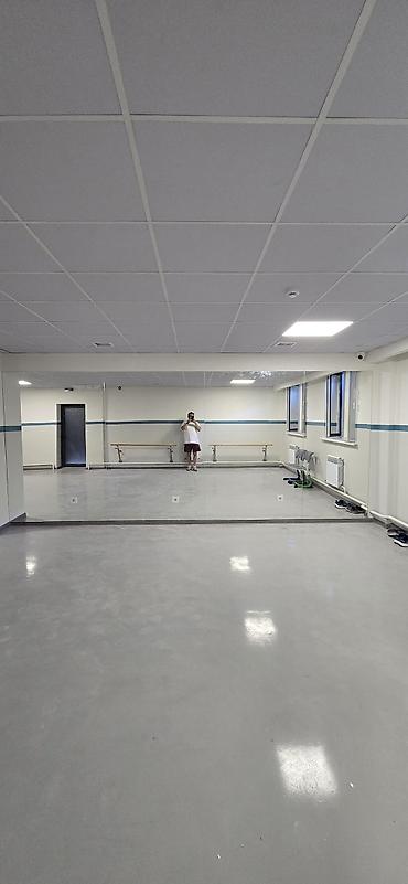 одежд: Эксклюзивное зеркало, в наличии. От простых до эксклюзивных. Звоните — 9