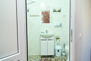 Посуточная аренда комнат: 300 м², С мебелью — 24