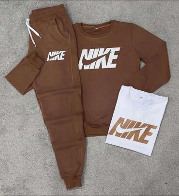 Kompleti: Ženski komplet 😊❤️ Trodelni 4000 din i poklon kapa 😊 Duks i donji deo — 9