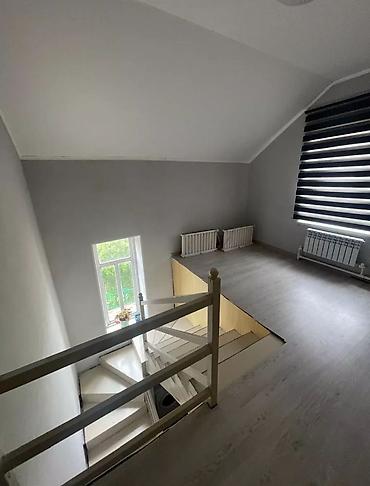 Продажа коттеджей и домов: Продается дом по адресу г.Ош улица Касымбекова 8а/57. Ориентир район — 8