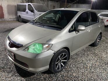 фит расрочку: Honda Fit Aria: 2004 г., 1.5 л, Автомат, Бензин, Седан