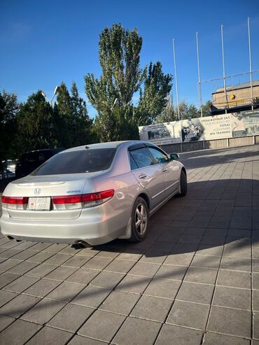 corolla runx: Honda Inspire: 2005 г., 3 л, Автомат, Бензин, Седан