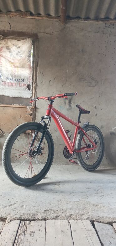 электронный велосипед: İşlənmiş Dağ velosipedi Anmier, 26", sürətlərin sayı: 21, Ödənişli çatdırılma