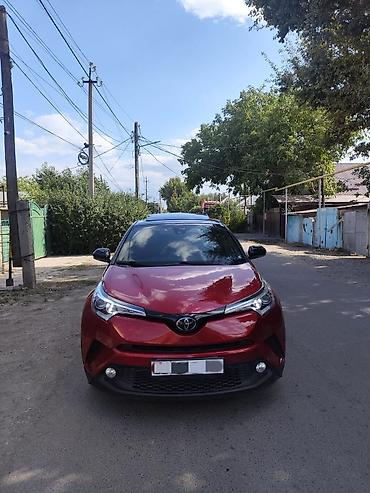 тойота си эйч эр: Toyota C-HR: 2019 г., 2 л, Бензин — 2