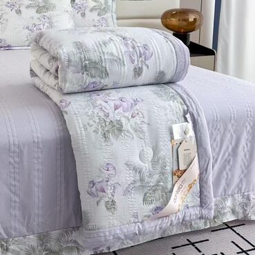 Одеяла и пледы: Комплект одеяла и подушки, Новый, Все сезоны — 6