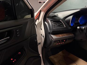подрулевой: Subaru Outback: 2018 г., 2.5 л, Вариатор, Бензин, Универсал — 7