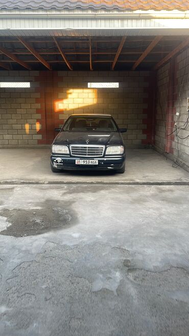 спринтер тди: Mercedes-Benz E-Class: 1998 г., 5 л, Автомат, Газ, Седан