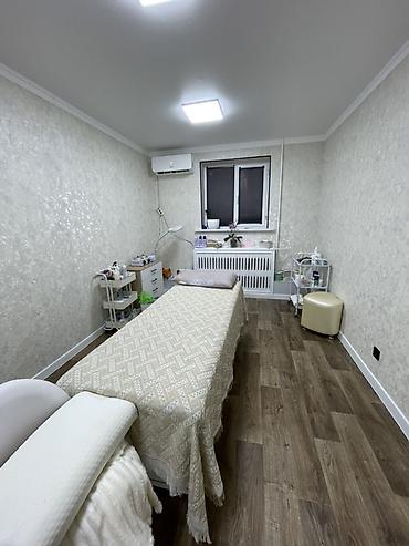 сдаю кабинет под массаж: Сдаю Отдельный кабинет, 22 м², С ремонтом, Первая линия, С отдельным входом, С отдельным санузлом — 3