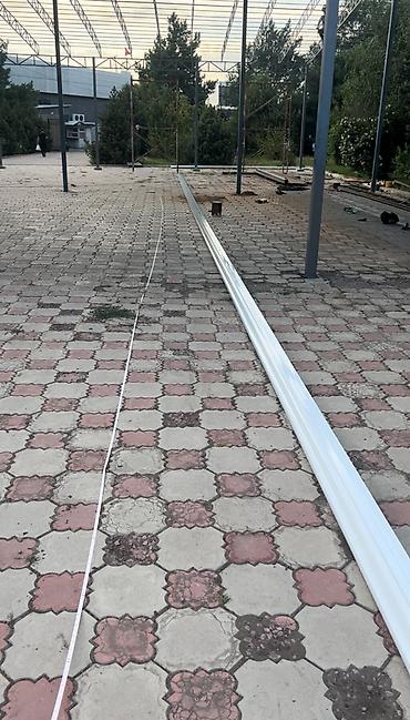 бетонный арык: Квадратный водосток на выезд - Изготовление и монтаж квадратных — 1