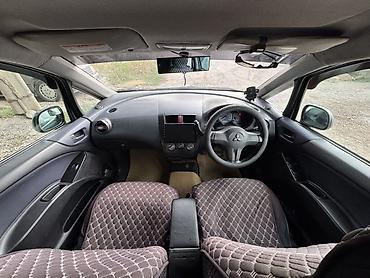 android avto: Mitsubishi Colt: 2004 г., 1.3 л, Вариатор, Бензин, Хэтчбэк — 4