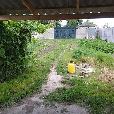 Продажа коттеджей и домов: 7 комнат Продаётся двухэтажный кирпичный дом с большим участком — 11