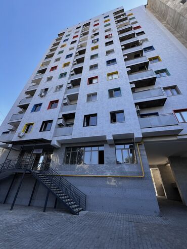 дом 3 этажный: 3 комнаты, 96 м², Элитка, 10 этаж, ПСО (под самоотделку)
