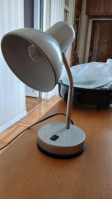 bra lampalar: Masaüstü işıq lampası - Material: metal korpus, möhkəm dayaqlı baza - — 2