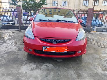 Honda: Honda Jazz: 2008 г., 1.4 л, Механика, Бензин, Хэтчбэк