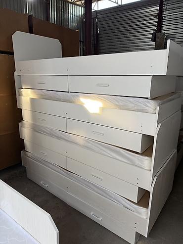 bunk bed: Односпальная кровать, Новый, С матрасом, длина - 200 см — 4