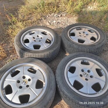резина 175 70 13: Дөңгөлөктөр монтажда 215 / 55 / R 17, Кыш, Колдонулган, Комплект, Жеңил унаалар, Куйма, тешиктери - 5