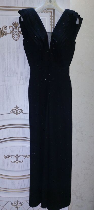 платье блестящее: Вечернее платье, Длинная модель, M (EU 38)