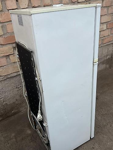 Другая бытовая техника: Б/у холодильник — 9