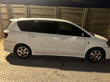 voxy noah: Toyota Ipsum: 2002 г., 2.4 л, Автомат, Бензин, Минивэн — 3