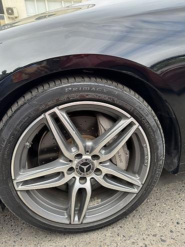 lada diskleri: İşlənmiş Disk təkər Mercedes-Benz 245 / 40 / R 19, 5 Boltlu — 1