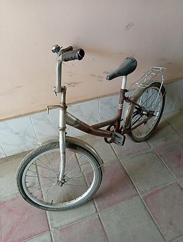 12 dyumlu velosiped: Uşaq/yeniyetmə velosipedi - Çərçivə: aşağı enişli, polad - Təkərlər — 2