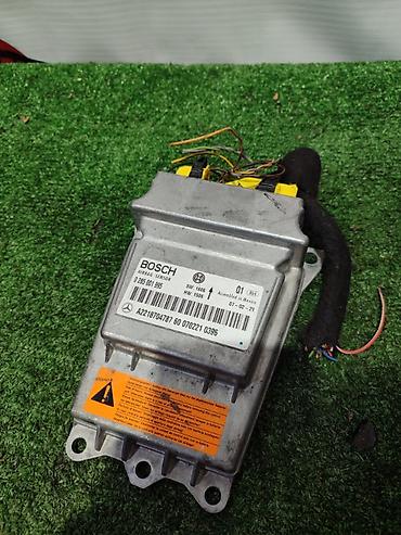 Блок управления подушками безопасности (Airbag Sensor) Bosch для