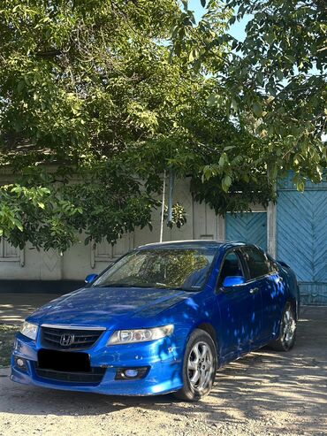 кредит машины: Honda Accord: 2004 г., 2 л, Автомат, Бензин, Седан