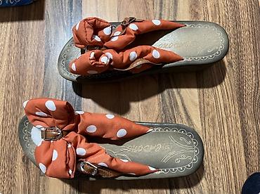 esprit mokasine: Savrsenstvo od papuca,broj 39,duzina gazista 25 cm,sa naprstkom — 1