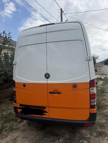 124 e500: Грузовой фургон Mercedes-Benz Sprinter 2,2 обыем 651 матор растаиожен — 1