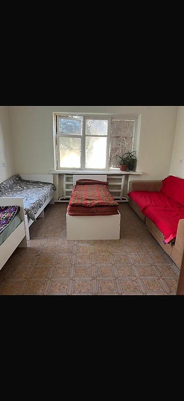 Комнаты: 80 м², С мебелью — 9
