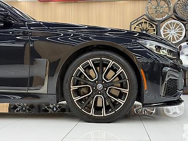 бмв 740: BMW 7 series: 2021 г., 4.4 л, Автомат, Бензин, Седан — 8