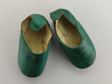 Slippers: Slippers 27, Used