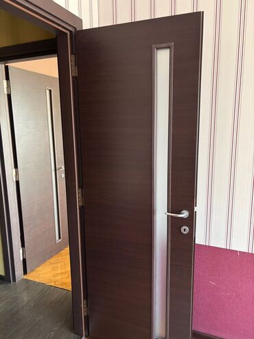 qapi ucun setkalar: İşlənmiş Otaq qapısı Çərçivə ilə, Zəmanətsiz, Ünvandan götürmə