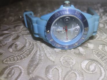 Qol saatları: Qol saatı — 2