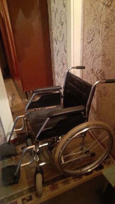 инвалидные коляски с электроприводом бу: "MEYRA"Продаю б/у инвалидное кресло. Производство Германия, фирмы