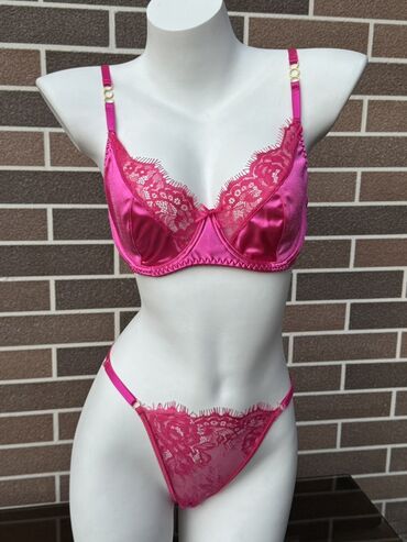 белая ночная сорочка: Комплект, Стринги, Атлас, С кружевом