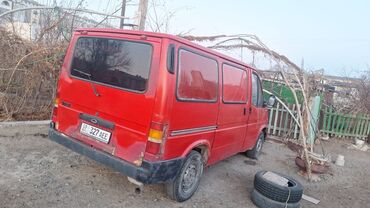 срочно срочно продам машину: Ford Transit: 1998 г., 2.5 л, Механика, Дизель, Бус