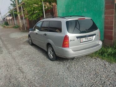 Ford Focus: 2000 г., 2 л, Автомат, Бензин, Универсал