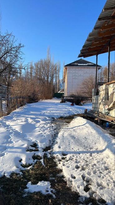 Продажа домов: Дом, 300 м², 6 комнат at lalafo.kg — 10 Продажа домов: Дом, 300 м², 6 комнат — 10