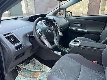 aida: Toyota Prius V: 2014 г., Вариатор, Гибрид, Универсал — 5