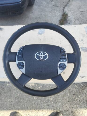 Ленты, подрулевые шлейфы: Toyota Prius sükanı. Göründüyü kimidir