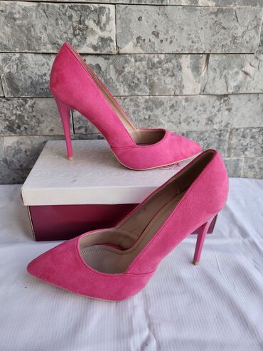 Salonke: Salonke, 40 — 1