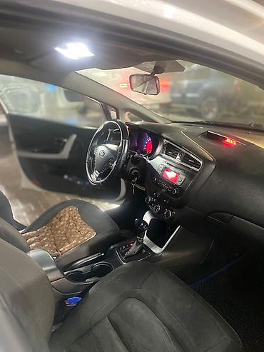 Kia: Kia Ceed: 2016 г., 1.6 л, Автомат, Бензин, Хэтчбэк — 2