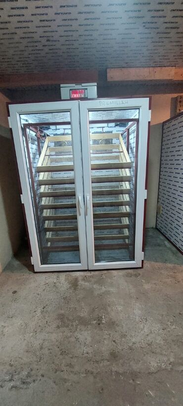 İnkubatorlar: Az islenib. İşimlə əlaqədar məşğul olmadığım üçün satıram. Tam — 10