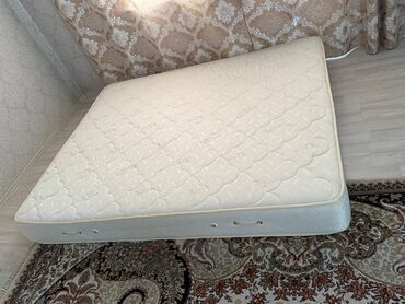 Спальные матрасы: Спальный матрас, Б/у, Двухстворчатая, Кыргызстан, Боннельная система пружин, Пенополиуретан, Lina (Лина), Матрасы средней жесткости, Самовывоз