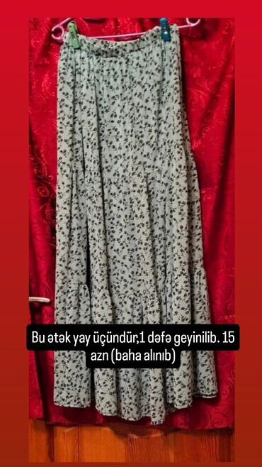 Ətəklər: 1 dəfə geyinilib, materialı çox qəşəngdi, astarı var. baha alınıbson